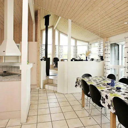8 Person In Bindslev Semesterbostad *